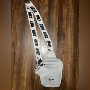 Nike “belt bag” - not authentic. Never been used. Brand new, without tags.